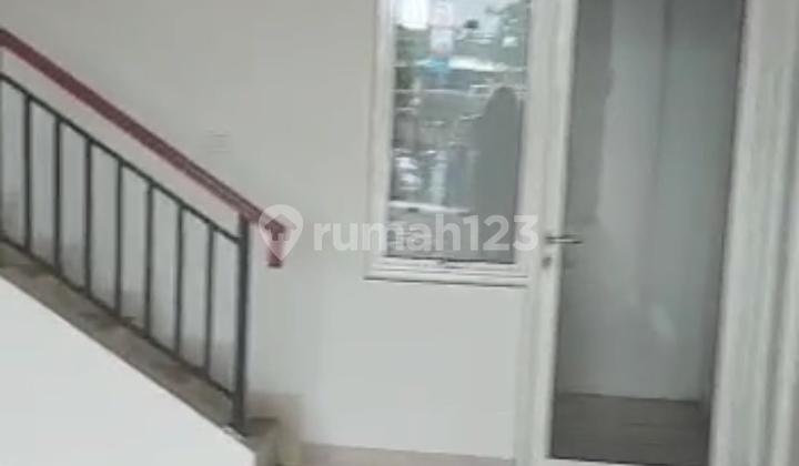 Shop House in SUMARECON SERPONG. GADING SERPONG. HIGHLY STRATEGIC Shop House in SUMARECON SERPONG. GADING SERPONG. HIGHLY STRATEGIC