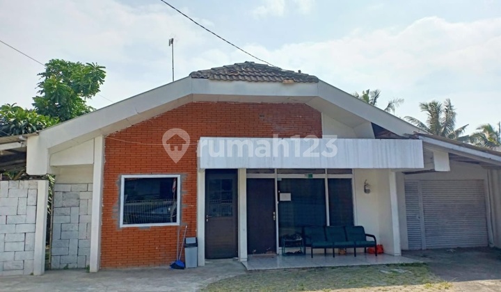 Di  rumah tua hitung TANAH di suka sari BOGOR **