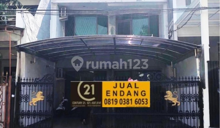 Flood-free house in Kelapa Gading