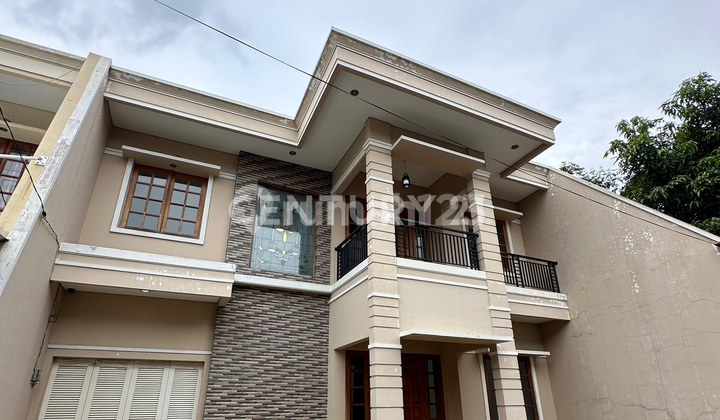 Rumah Classic Minimalis Dalam Cluster Di Pondok Gede, Bekasi Rumah Classic Minimalis Dalam Cluster Di Pondok Gede, Bekasi
