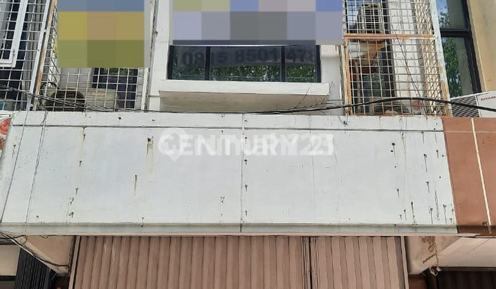 Shop House on Kelapa Gading Boulevard