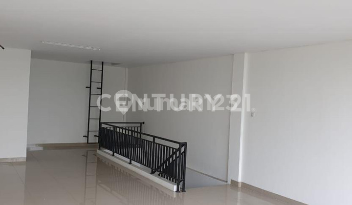 Commercial Shop House for Office in Pulogebang