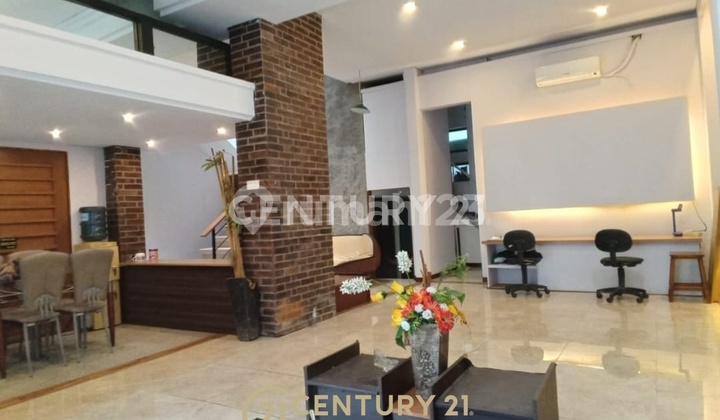 Rumah Komersial & Untuk Kost Di Jl. Jingga Raya Kelapa Gading