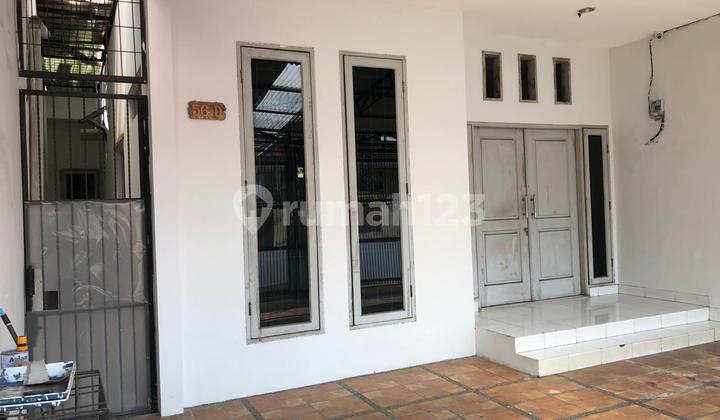 Rumah di Lokasi Strategis di Jakarta Pusat