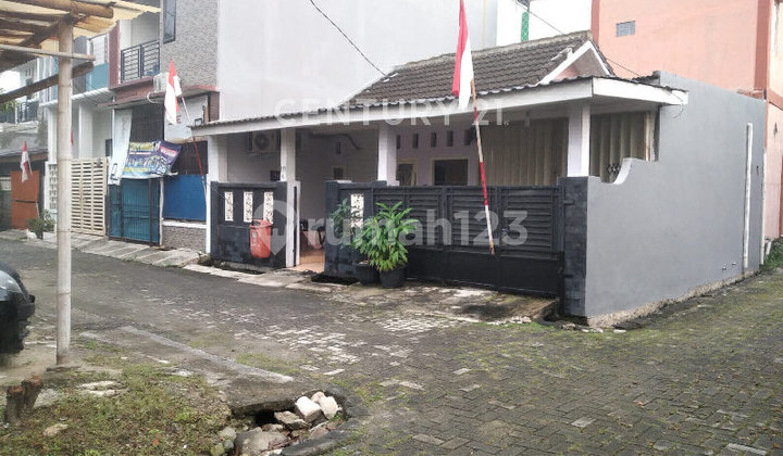 Rumah di Green Garden Baru Rorotan Cilincing