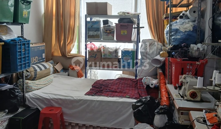 Apartemen Studio Lantai Kolam Renang Di Karawaci Tangerang Yn 1