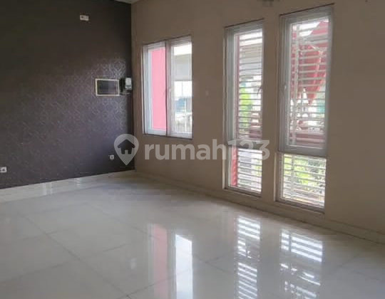 Disewakan Ruko Strategis Dikelapa Gading Disewakan Ruko Strategis Dikelapa Gading