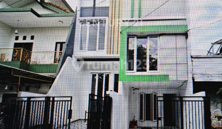 New 2-Story House in Gading Griya Residence - Kelapa Gading New 2-Story House in Gading Griya Residence - Kelapa Gading