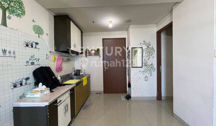 Apartemen Calia 3BR Semi Furnished Lantai 26 1