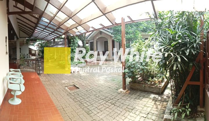 Rumah Tinggal Luas dan Banyak Outdoor di Pondok Indah Jakarta