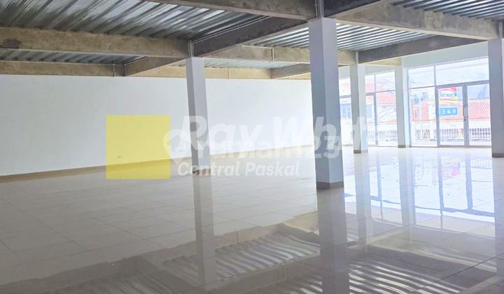 Business Space in Sersan Bajuri Near Bandung Zoo Park
