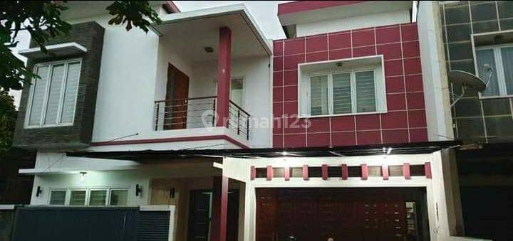 RUMAH PUSAT KOTA TOWNHOUSE DI MAMPANG PRAPATAN JAKSEL 1