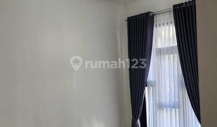For Rent: 2-Story Minimalist Newly Renovated House in Buah Batu Regency, Bandung, Comfortable and Ready to Occupy with a Strategic Location. 2