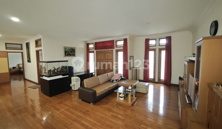 DIJUAL RUMAH 2 LANTAI SEMI FURNISH DI MEKARWANGI HUNIAN ASRI NYAMAN DAN SIAP HUNI