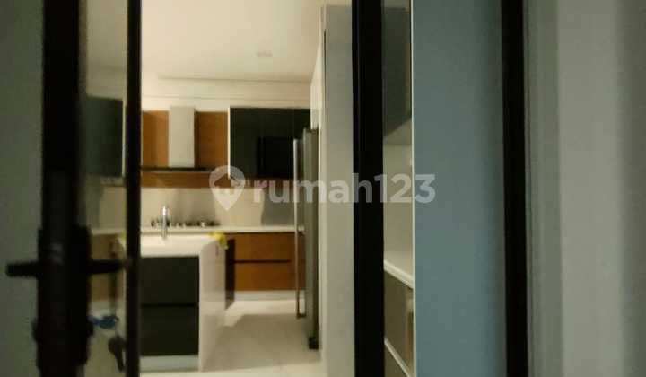 RUMAH HOOK 2 LANTAI FULL FURNISHED 1