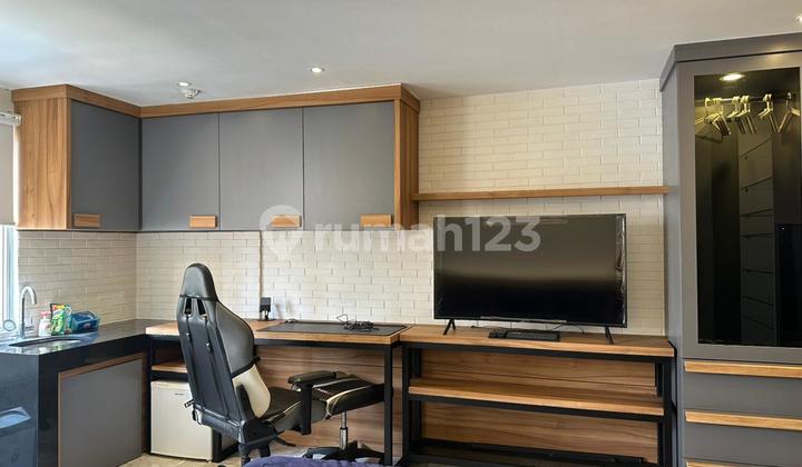 DIJUAL APARTEMEN SUDIRMAN SUITE TYPE STUDIO 1BR FURNISH DAN FASILITAS LENGKAP SIAP HUNI 2