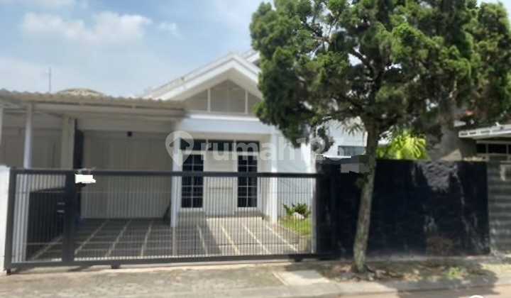 For Rent Residential House in Singgasana Prandana Culdesac Fully Furnished, Serene Comfortable Residence and Strategic Location