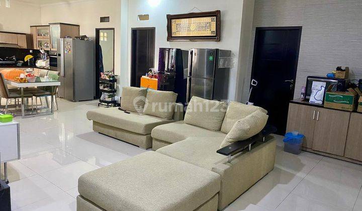 Dijual Rumah Bagus 2 Lantai Lingkungan Nyaman Siap Huni di Batununggal Bandung 1