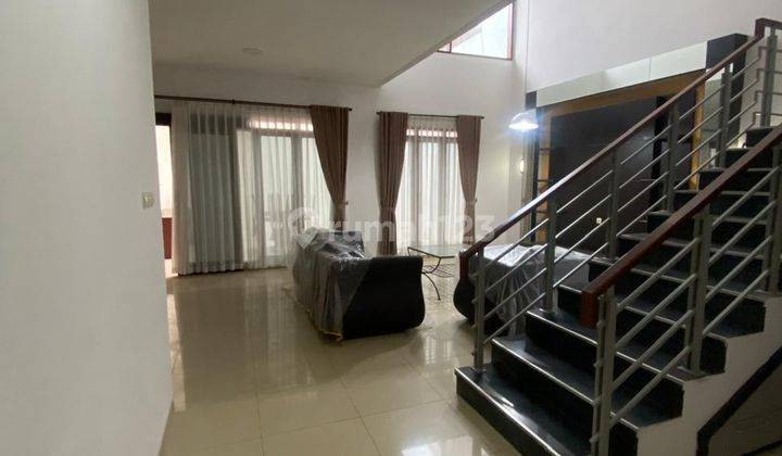 Rumah Batununggal Jelita semi furnished 2 lantai minimalis  2