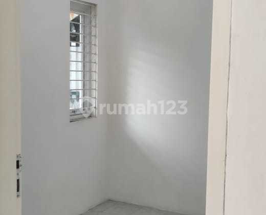 DIJUAL RUMAH SIAP HUNI MINIMALIS MODERN DI DAERAH ASTANA ANYAR LOKASI STRATEGIS BERADA DI TENGAH KOTA HUNIAN TERAWAT DAN NYAMAN  2