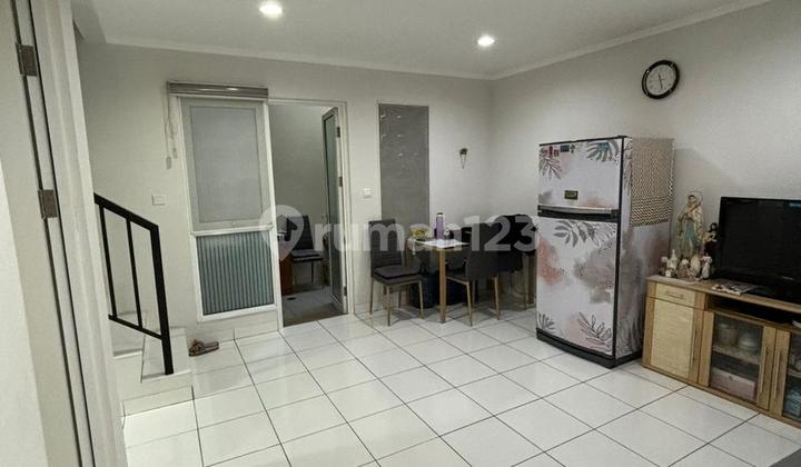 FOR SALE DAYANA CLUSTER HOUSE SUMMARECON BANDUNG SEMI FURNISHED COMFORTABLE LIVING 2