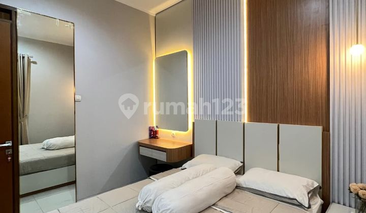DIJUAL RUMAH 2 LANTAI DI LOKASI ATHENA RESIDENCE CIWARUGA KABUPATEN BANDUNG BARAT HUNIAN NYAMAN DAN TERAWAT SIAP HUNI FULL FURNISHED  2