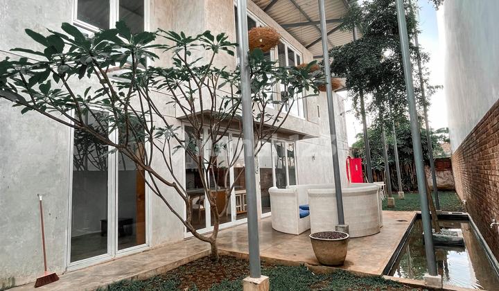 Dijual rumah di Taman Sariwangi Bandung full  furnished hunian nyaman udara sejuk dan siap huni