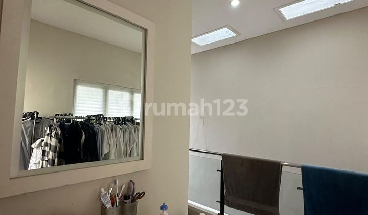 Dijual Rumah 2 Lantai di Buah Batu Regency Bandung Hunian Nyaman dan Aman Lokasi Strategis 2