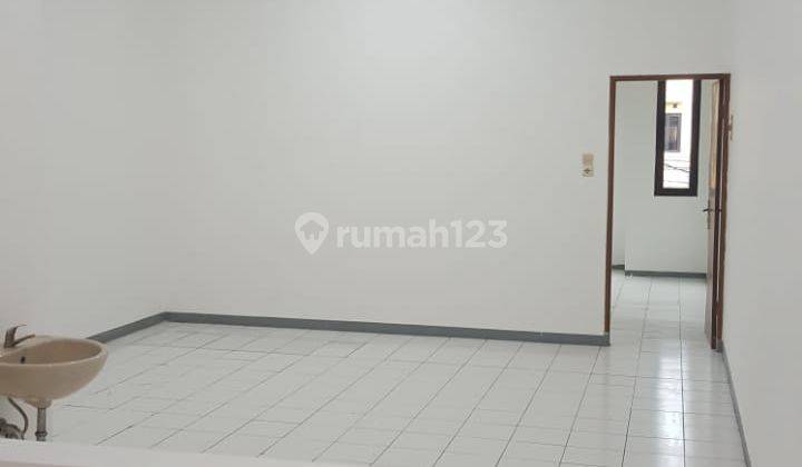 Ruko Strategis 2 Lantai Siap Pakai di Taman Holis Indah 2 Thi2 Bandung 1