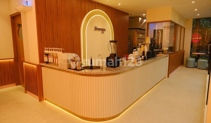 DISEWAKAN RUANG USAHA DI SAYAP RIAU BANDUNG COCOK UNTUK CAFE LOKASI STRATEGIS DAN RAMAI