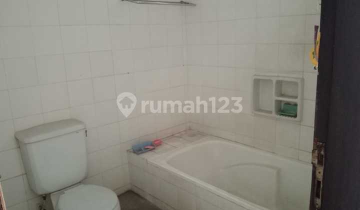 QUICK SALE, HOUSE IN CIBOGO SAYAP SURYA SUMANTRI, COMFORTABLE, READY TO OCCUPY, STRATEGIC LOCATION, PRICE BELOW NJOP.