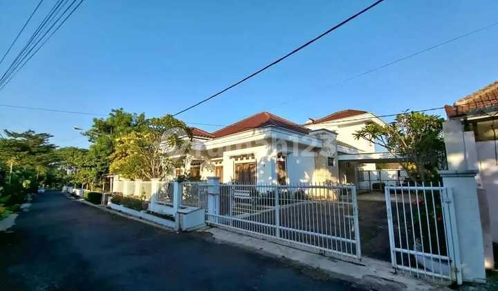 DIJUAL Rumah Luas Nyaman Siap Huni di Perum Cendrawasih Andir Bandung Lingkungan Aman & Nyaman