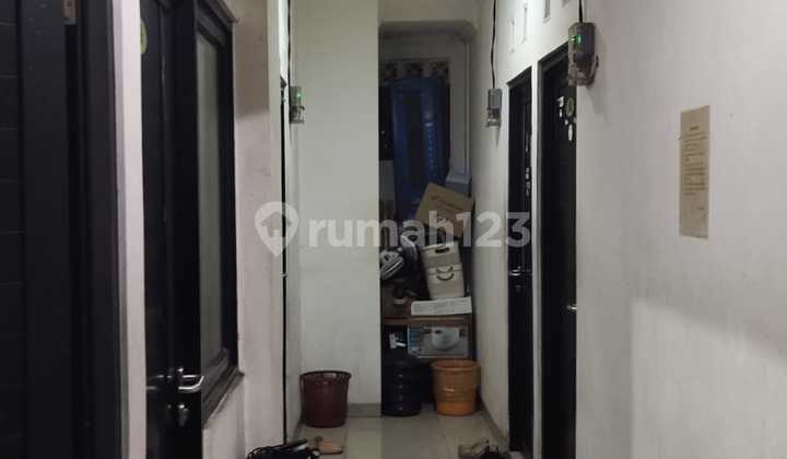 FOR SALE - CHEAP AND FAST - SHOP-HOUSE IN BANDUNG CITY CENTER - PASUNDAN ASIA AFRIKA LENGKONG DALEM KAUM - STRATEGIC LOCATION - ACCESSIBLE FOR 2 CARS - FREEHOLD TITLE - 4 FLOORS