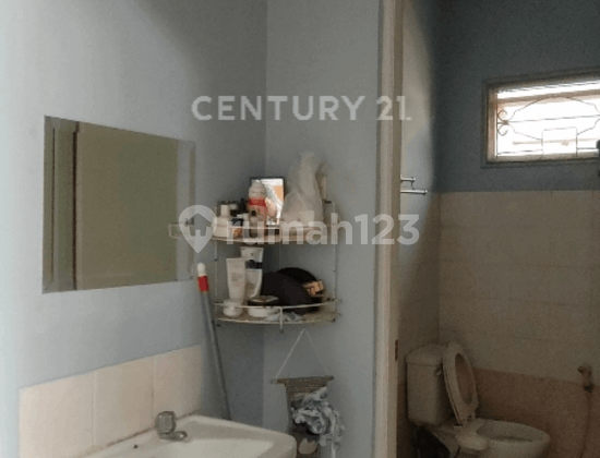 Asri 1-Story House In Simpruk Cluster, Lippo Cikarang 2