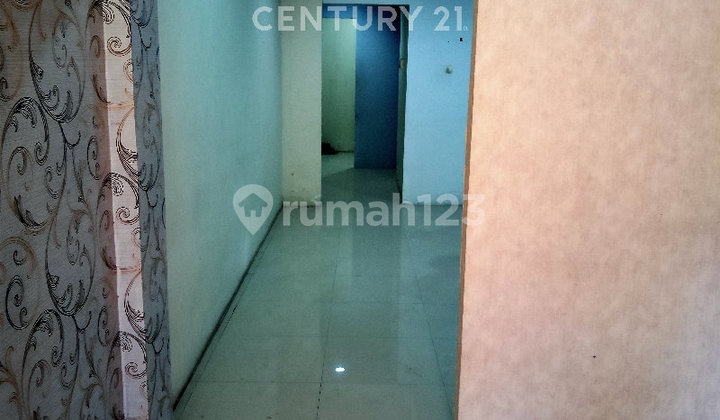 2.5-Story Shophouse Suitable for Office in Delta Mas Cikarang Bekasi 1