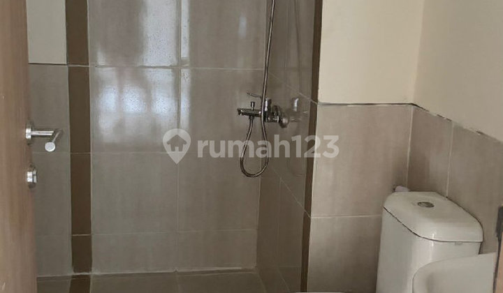 Tower Oliveira Apartment District 2 Meikarta For Quick Sale Tower Oliveira Apartment District 2 Meikarta For Quick Sale
