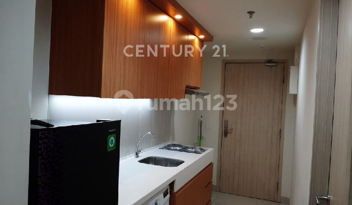 Studio Apartment on the 21st Floor of Newport Orange County Tower 2