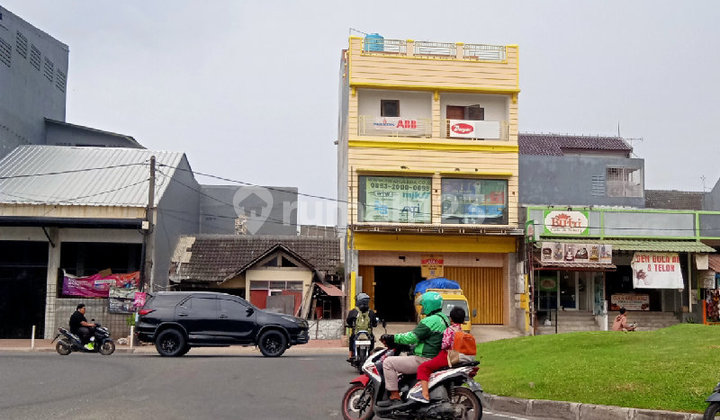 Ruko 3 Lantai Dan Rumah Sambung Di Jababeka Nego Sampai Jadi Ruko 3 Lantai Dan Rumah Sambung Di Jababeka Nego Sampai Jadi