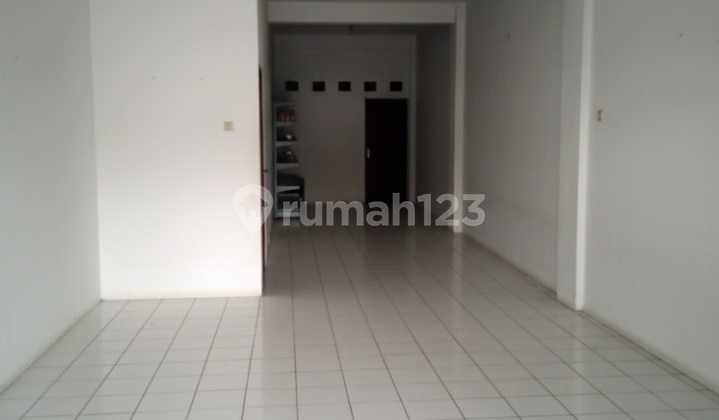 Attached 2-Story Shop House in Hook Position Ready for Occupancy Attached 2-Story Shop House in Hook Position Ready for Occupancy