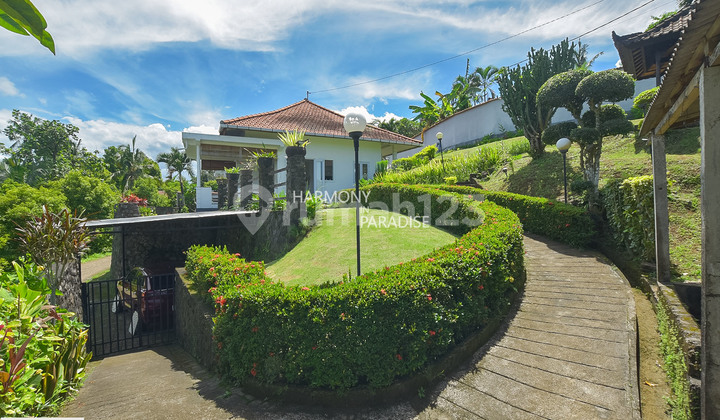 Villa Modern Terenovasi, 2 Kamar, 110,5M2 SHM di Panji, Buleleng