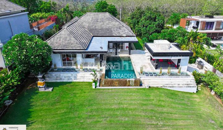 2-Bedroom Villa with Sea View. SHM 1900M2 in Umeanyar. 2-Bedroom Villa with Sea View. SHM 1900M2 in Umeanyar.