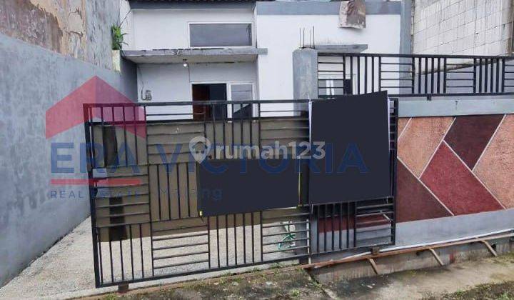 Dijual Rumah Minimalis Dilengkapi Dengan 2 Kamar Tidur Lokasi Strategis Berada Didalam Perumahan Lokasi Di Daerah Pakisaji Kota Malang Jawa Timur 1