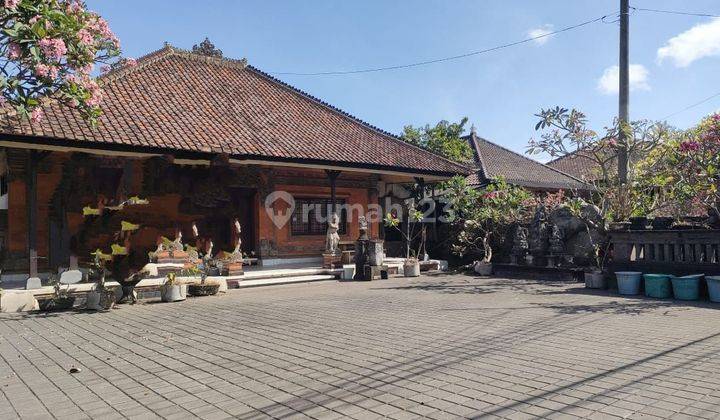 For Rent Ex Silver Gallery Building In Celuk Gianyar DD AT 1