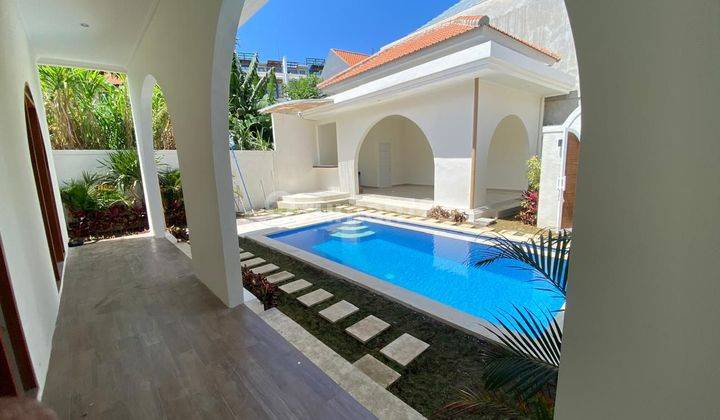 Villa On Jl Pantai Berawa It 2