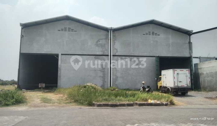Gudang Siap Pakai Surimulia Surabaya 500 M ke Tol Tandes Gudang Siap Pakai Surimulia Surabaya 500 M ke Tol Tandes