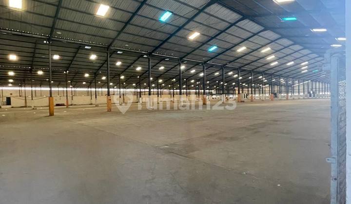 National Scale Industrial Warehouse Complex for Rent - Tambak Sawah Waru National Scale Industrial Warehouse Complex for Rent - Tambak Sawah Waru