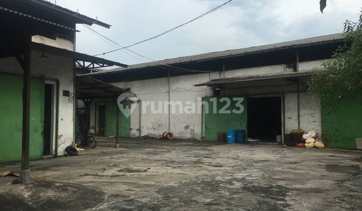 Warehouse 2,800 M² Garden Alongside Sidoarjo Near Main Road Warehouse 2,800 M² Garden Alongside Sidoarjo Near Main Road