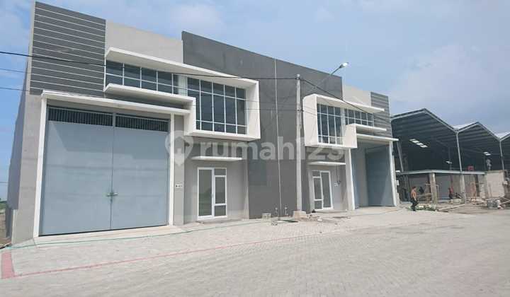 Gudang SHM Panca Bizpark Kebomas Gresik - Akses Tol Cepat | Siap Operasional