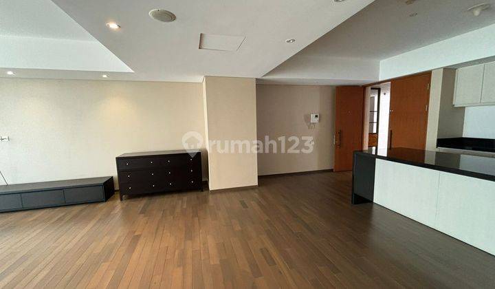 Apartement Verde 1 Type 2 BR Semi Furnished For Rent 1