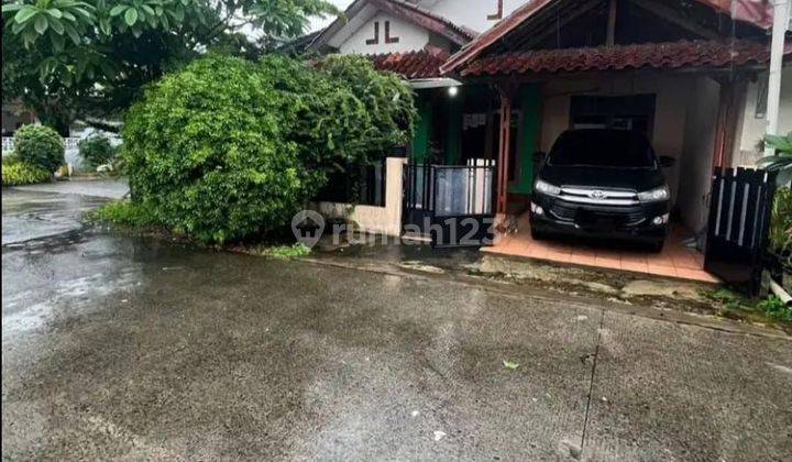 Rumah Asri Jalan Kalimantan Raya Depok Utara Beji 2